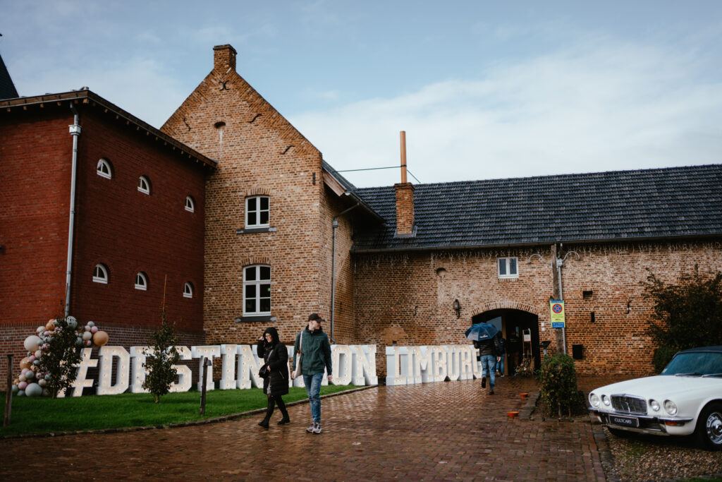 Lichtletters BELEEF Trouwen Limburg voor trouwlocatie Zuid Limburg