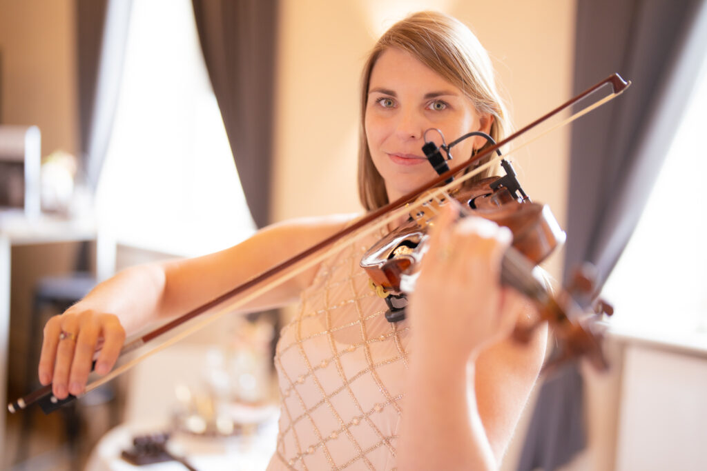 Close-up van viool spelen live muziek