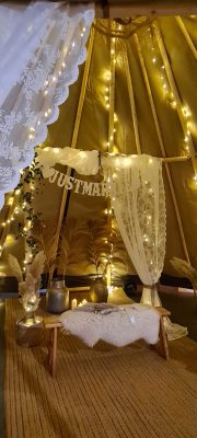 Ceremonie in een tipitent limburg