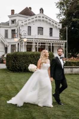 Bruidspaar voor Landgoed Altenbroek