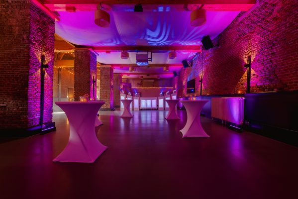 Feestzaal theater bruiloft limburg