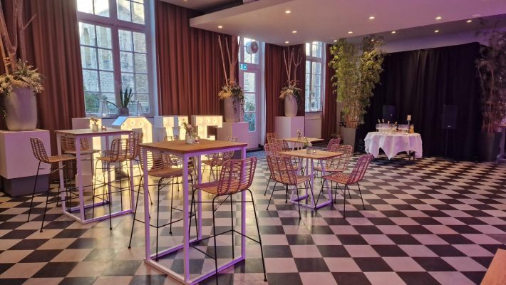 Borrelsetting bij Abdij hotel Rolduc